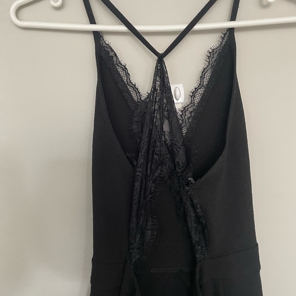 Lace Backless Midi Crepe Dress - Picture 3 of 4